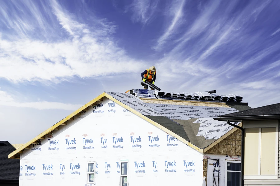 Excellent Roof Installation Brackendale, BC